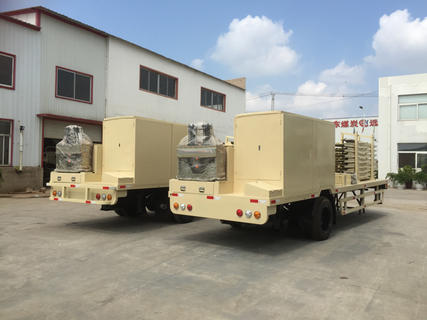 多臺(tái)YT6118型拱形屋頂設(shè)備協(xié)同施工，顯著提升倉(cāng)間罩棚建設(shè)效率